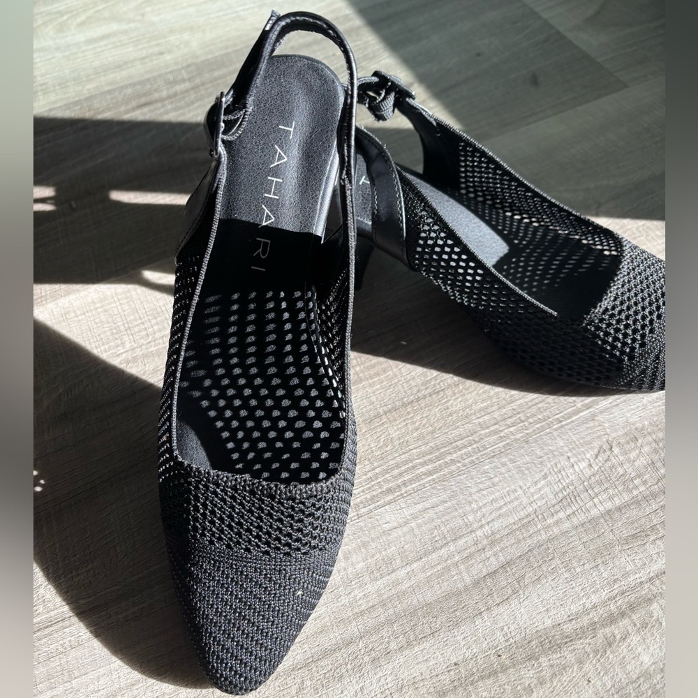 TAHARI Black Slingback Pumps